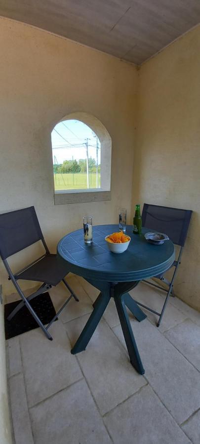 Logement Lumineux, Entierement Renove Avec Jardin Caumont-sur-Durance Exterior foto